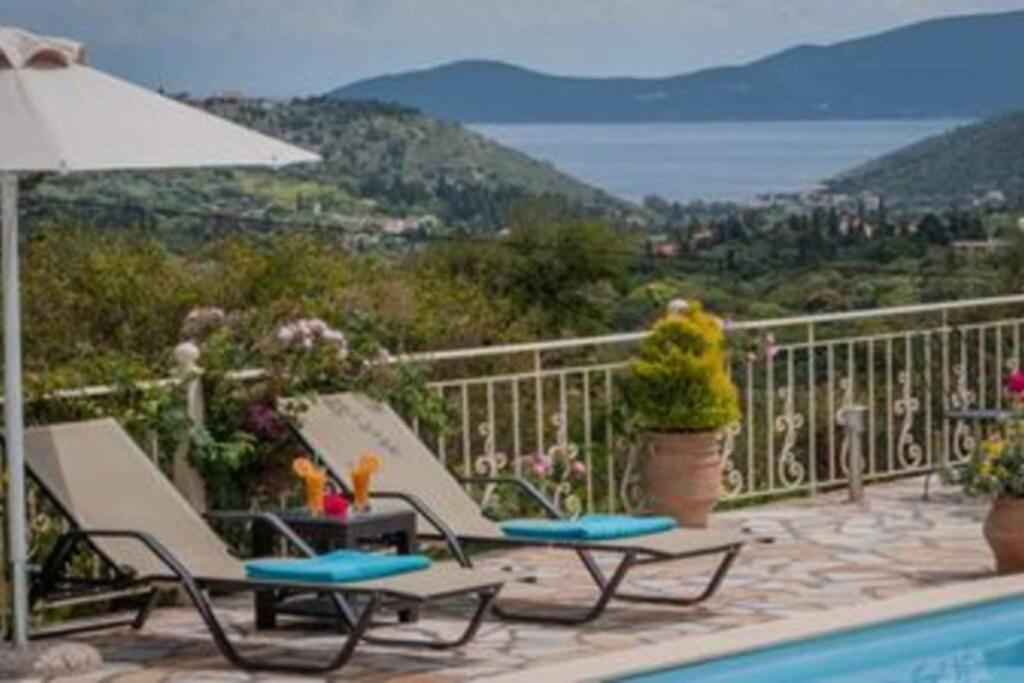 Private Close To Famous Myrtos With Private Boat! Villa