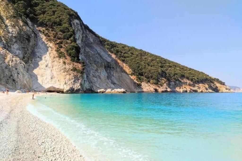 Private Close To Famous Myrtos With Private Boat! Agia Efimia