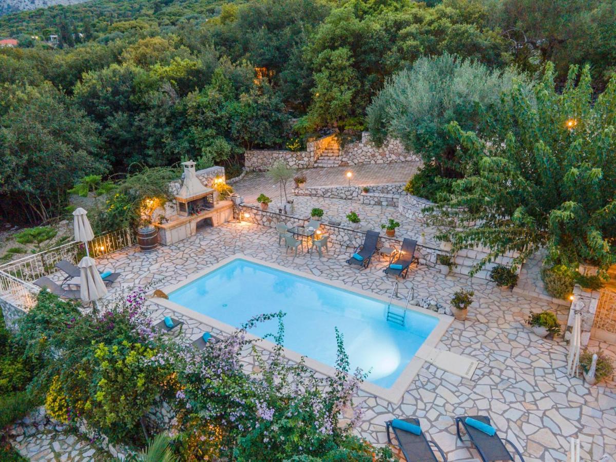 Villa Private Close To Famous Myrtos With Private Boat! Agia Efimia